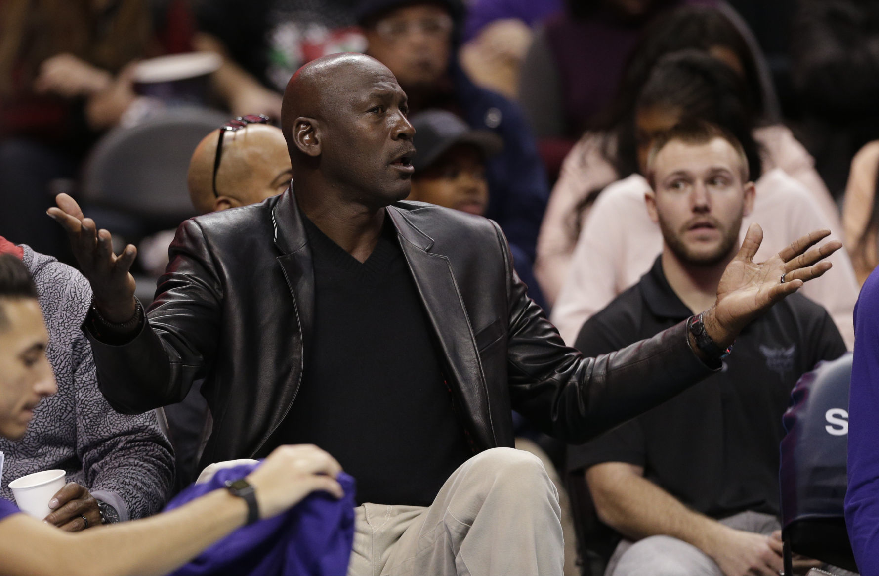 Bulls Hornets Basketball